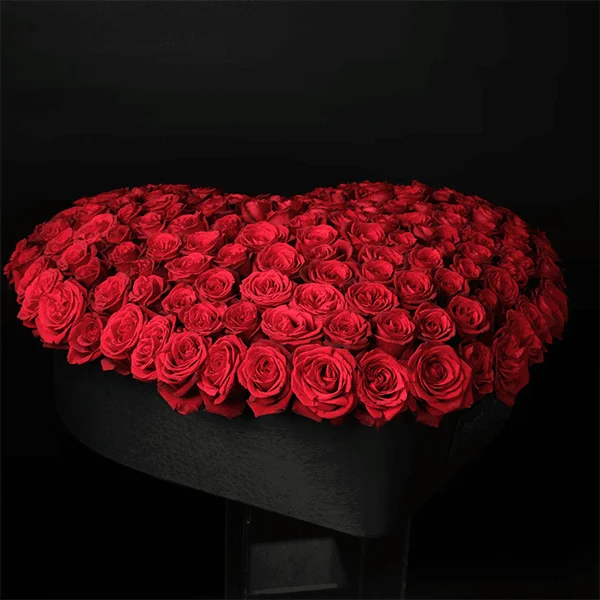 13.png Roses of Love - 150 Roses
