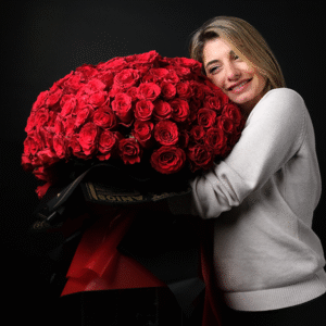 29.png Cherished Moment - 300 Roses