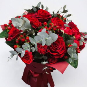 red-bouquet-1.jpeg Passionate Petals