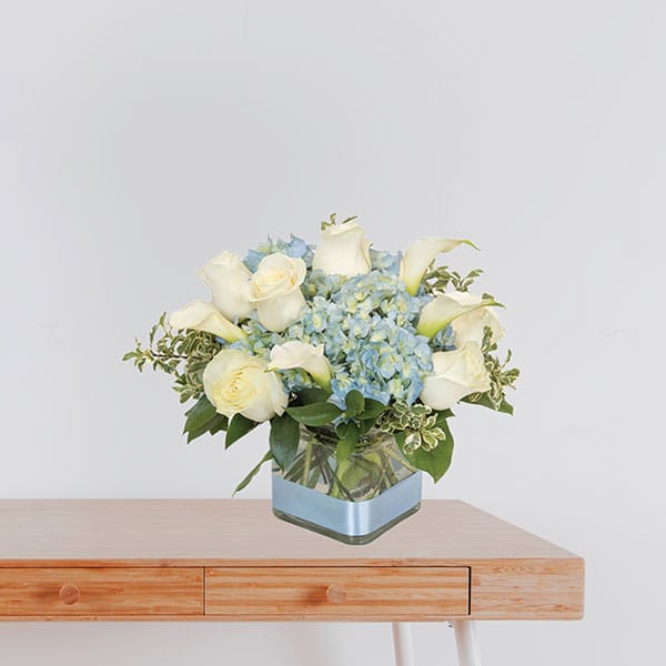 36 Ocean Breeze Bouquet